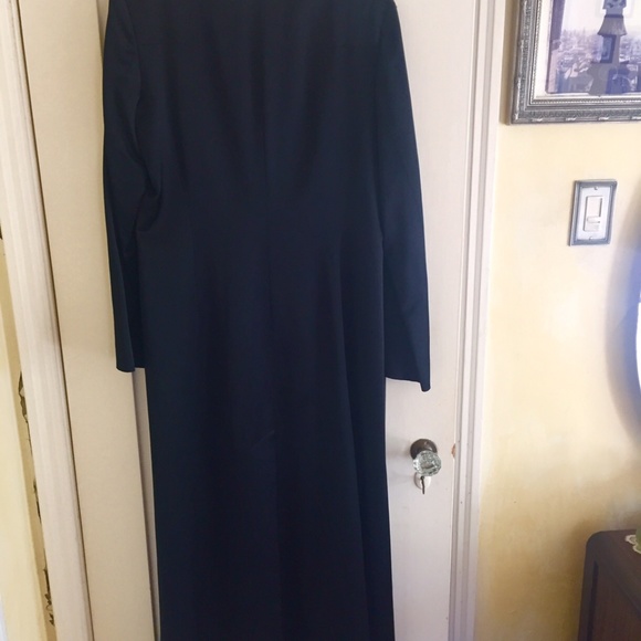 Opera Coat - Picture 2 of 8